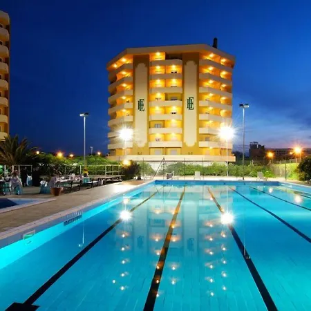 格兰德优尔酒店 Montesilvano Marina