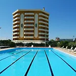 Ξενοδοχείο Grand Eurhotel 3*