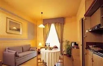 Grand Eurhotel ホテル