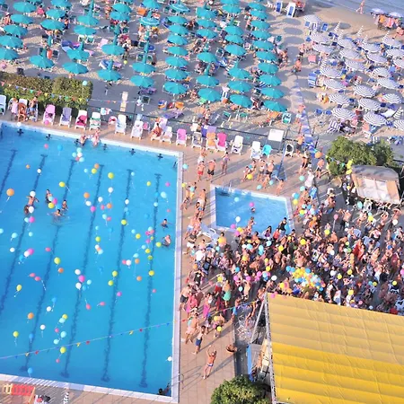 Hotel Grand Eurhotel 3*