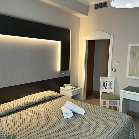Aparthotel Grand Eurhotel 4*