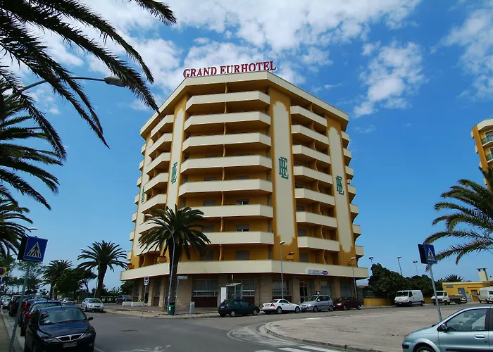 Grand Eurhotel Отель