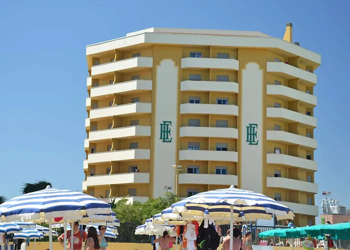 Отель Grand Eurhotel Монтесильвано