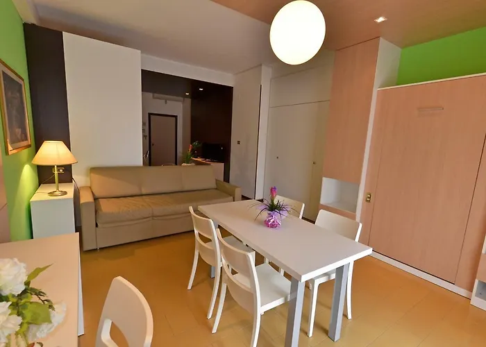 Отель Grand Eurhotel 3*